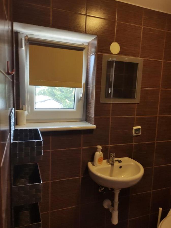 Jeziorna 1 Apartment Wiele Luaran gambar